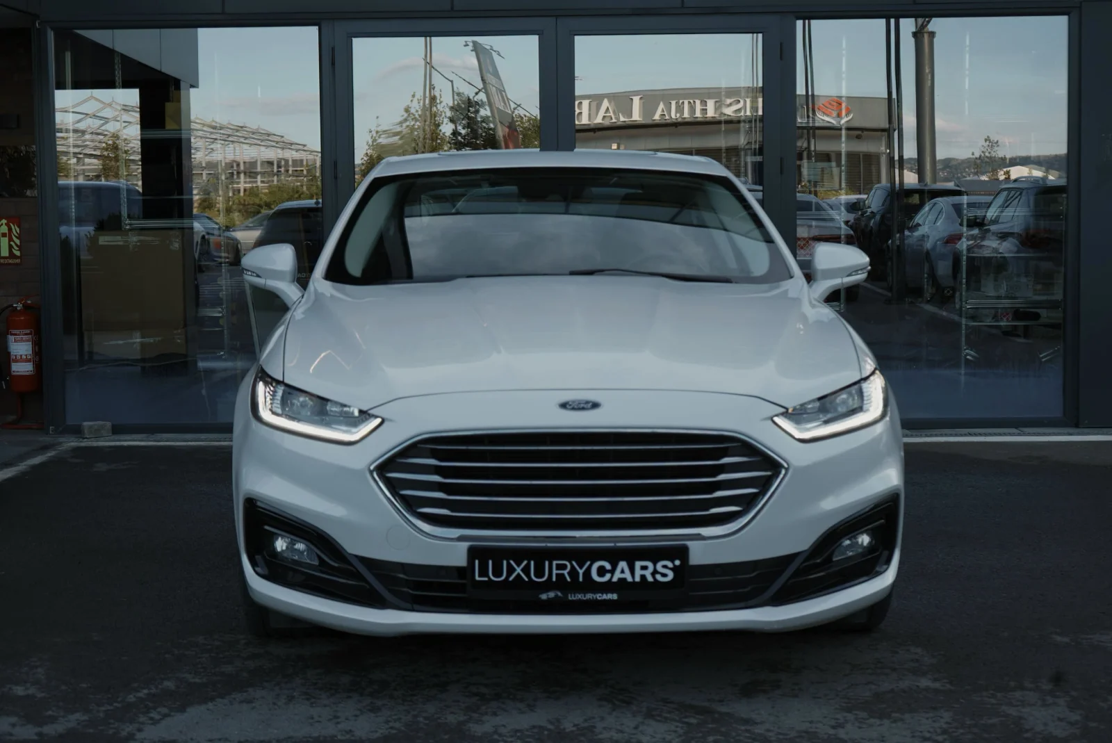 Ford Mondeo, foto 1 nga 10