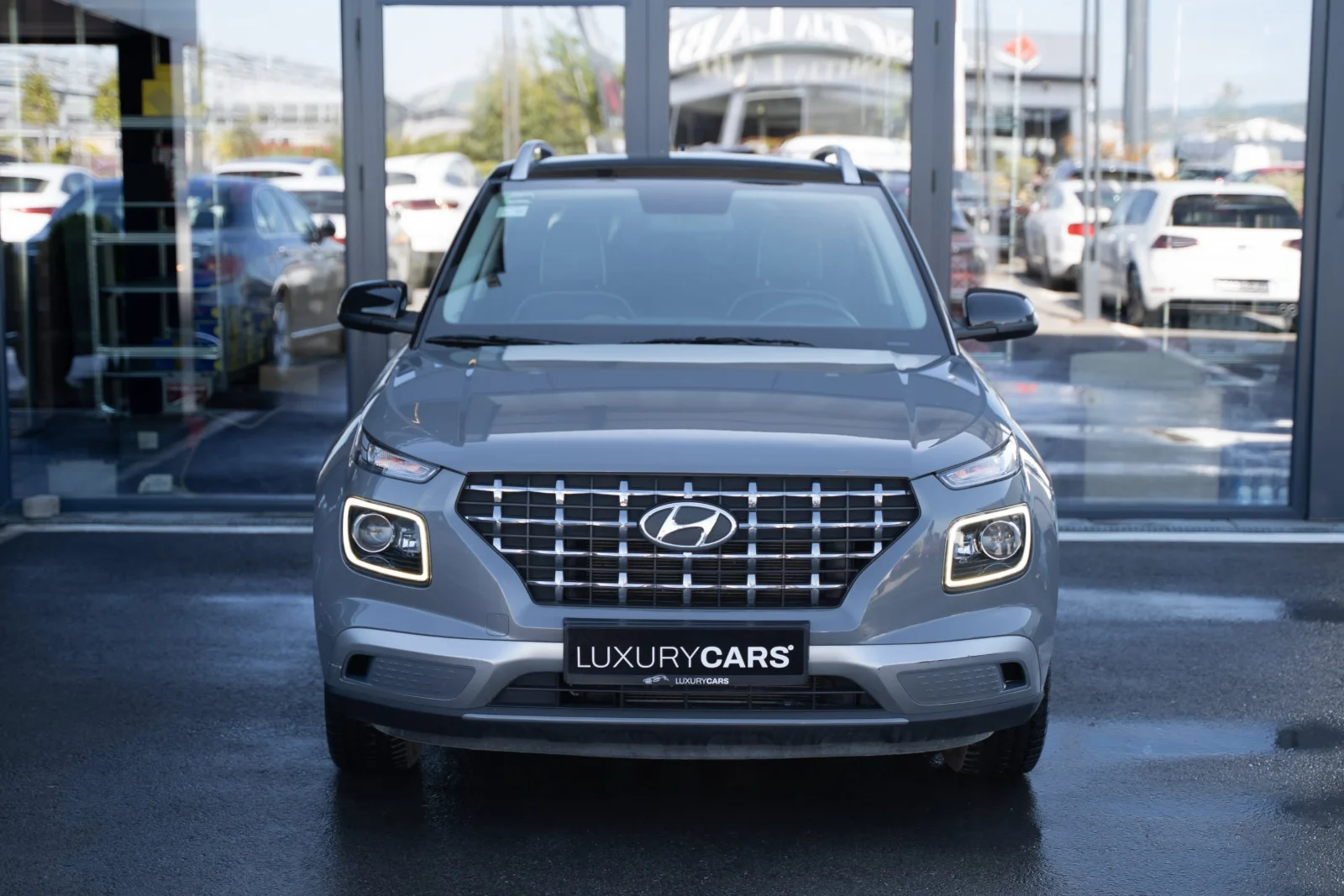 Hyundai Venue, foto 1 nga 10